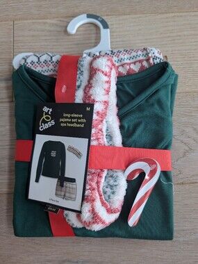 Kid's Dark Green Long-Sleeve Pajama Set with Matching Headband